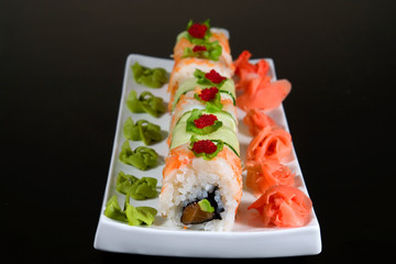Суши роллы