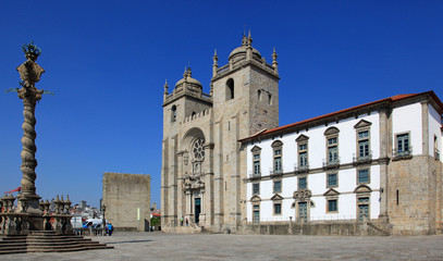 Fototapeta na wymiar Porto Cathedral Portugal