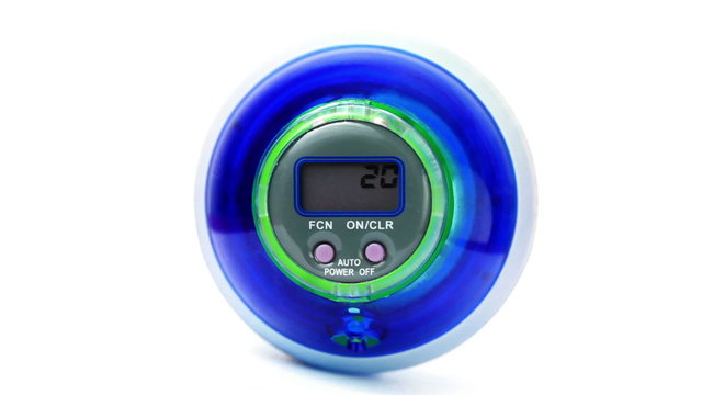 round plastic electric desk clock included on countdown