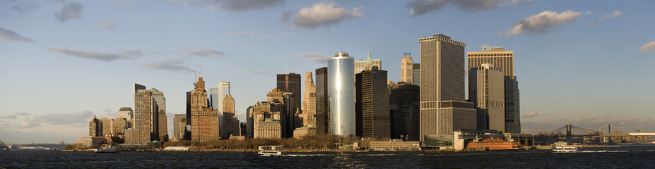 Fototapeta na wymiar Manhattan z promu