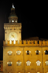 Palazzo d'Accursio e Torre dell'Orologio, Bologna; Italia