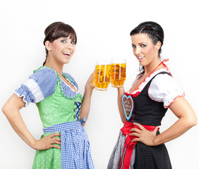 anstoßen zum oktoberfest