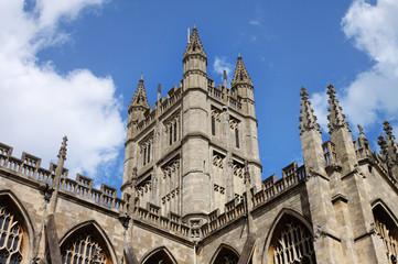 Fototapeta na wymiar Rooftop and Tower of Bath Abbey in England