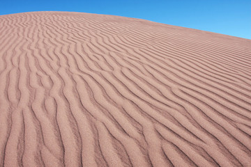 dune di sabbia nel deserto di atacama in cile