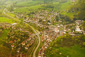 Luftaufnahme Pfälzisches Bergdorf Pfalz  Deutschland