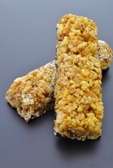 Barrette dietetiche ai cereali e frutta