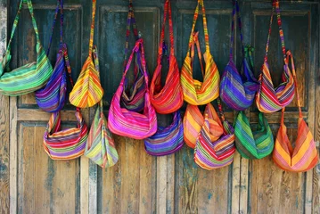 Fotobehang Bolsos de colores © diegorayaces