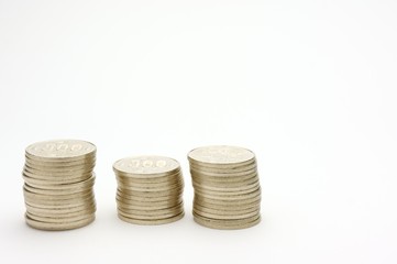 日本通貨５００円玉重ねる