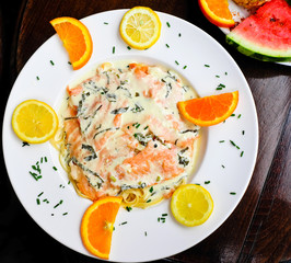 pasta and smoked salmon
