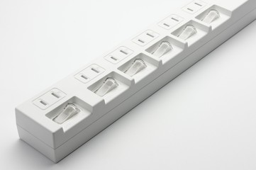 家庭用電源タッププラグ