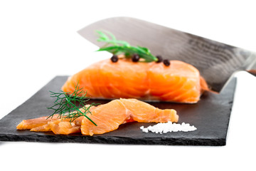 saumon fumé et couteau 2