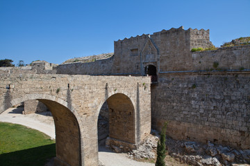 Fototapeta na wymiar Rodos miasto i stróżówka ściana