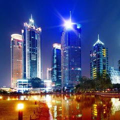 Fototapeta na wymiar Night view of shanghai