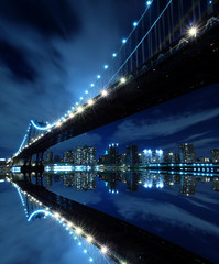 Naklejka premium Manhattan Bridge At Night Lights, New York City
