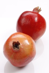 fresh pomegrantes