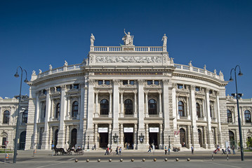 Burgtheater Wien - 32474072