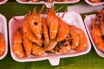 A fresh roasted shrimp at fresh market, Ayutthaya Thailand.