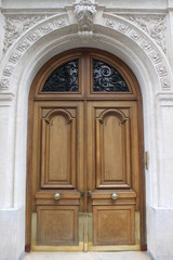 Obraz premium Porte d'immeuble à Paris