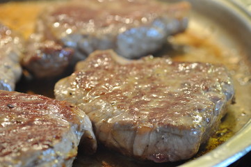 Filetsteak in der Pfanne