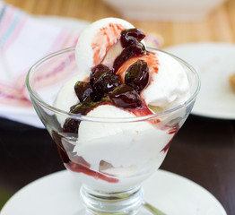 Ice-cream with jam