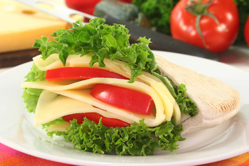 Pita mit Käse