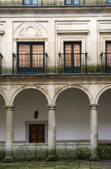 fachada en patio del escorial, madrid