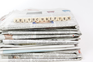Zeitschriftenstapel 