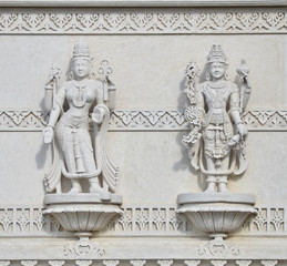 Fototapeta na wymiar Ornate Hindu Carvings at Swaminarayan Mandir