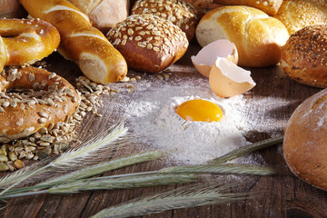 Ei und Weizen Mehl für Brotbackmischung