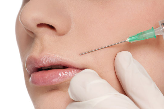 Cosmetic botox injection in the beauty face