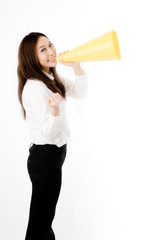 応援する女性社員