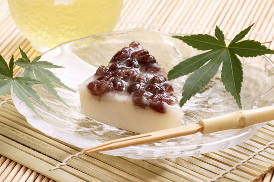 6月30日の夏越祓で食べる水無月