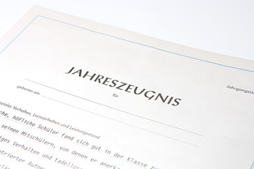 Jahreszeugnis