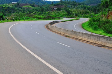 Curve road