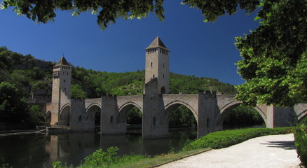 Fototapeta na wymiar Valentre bridge, Cahors, Quercy Perigord, Midi-Pyrenees