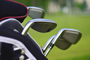 Golf sticks in bag