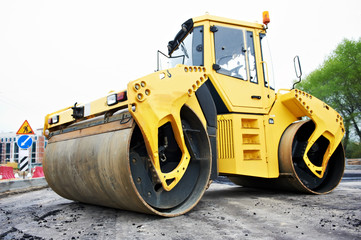 compactor roller at asphalting work