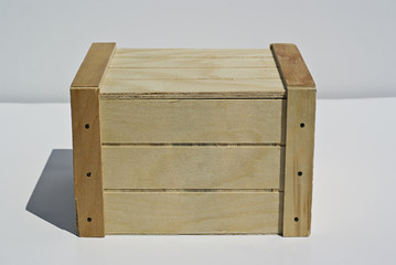 Schatztruhe aus Holz