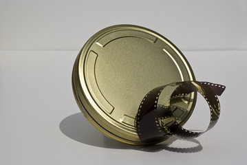 Kinofilm in Filmdose