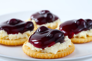 Delicious butter cookies with cream and blueberry