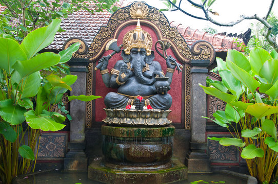 statue of ganesh