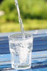 Wasser eingießen