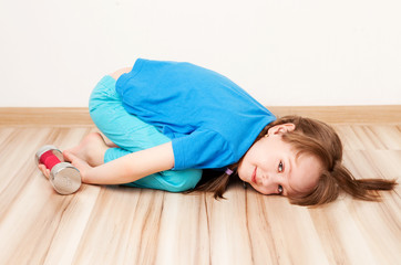 girl with dumbbells