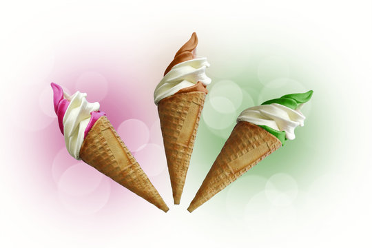 Trois glaces, fond pastel