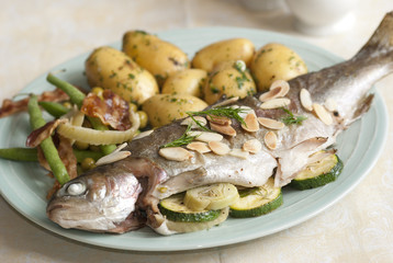 Oven-baked trout with fennel and courgettes