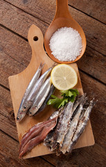 Acciughe marinate