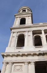 Clocher de l'église Saint-Sulpice à Paris