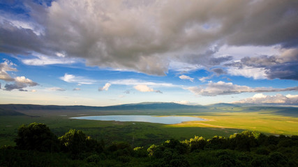 Naklejka na ściany i meble Afrykański krajobraz w krater Ngorongoro, Tanzania