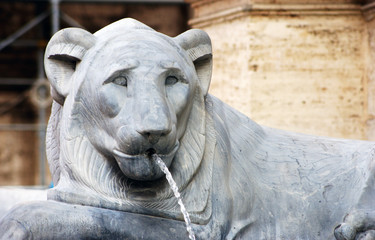 Lion fountain
