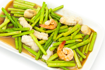 Fried asparagus with shrimp